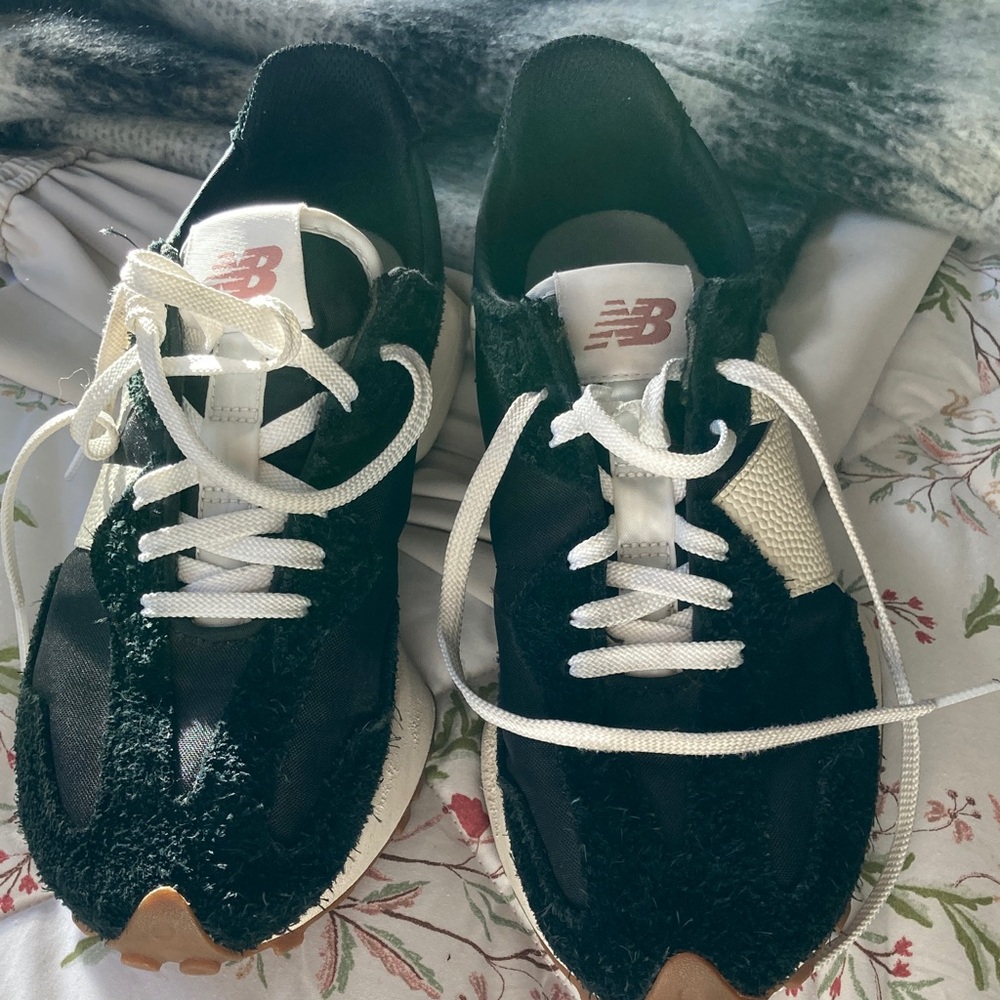 New Balance Black and Cream Running Shoes